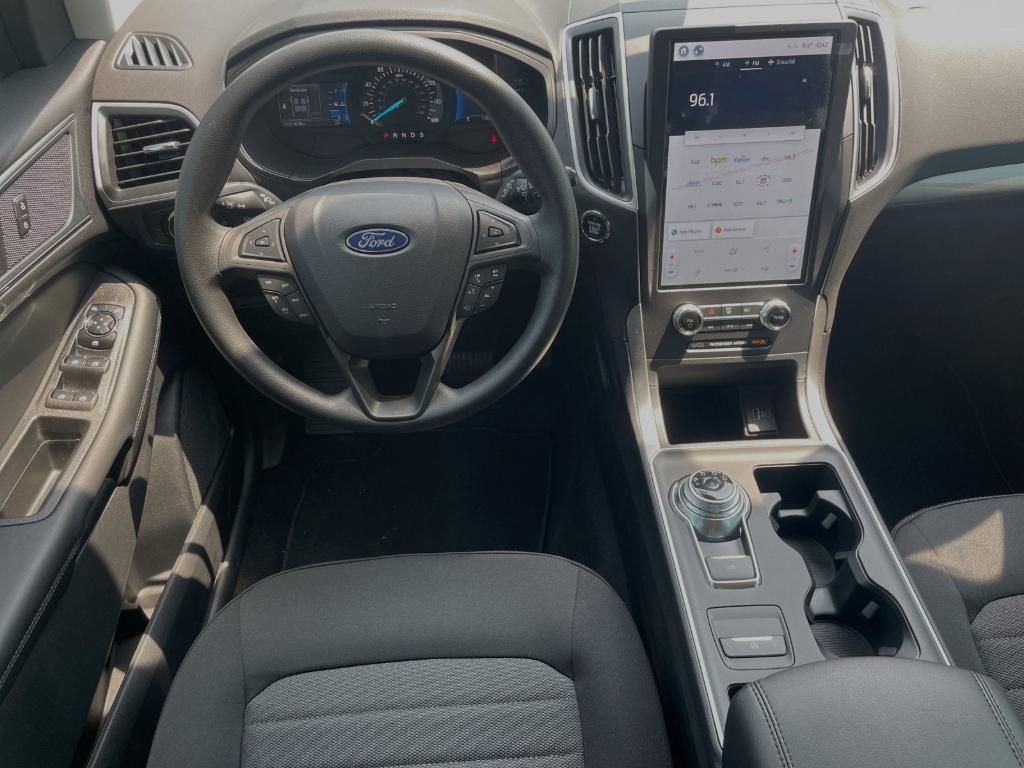 new 2024 Ford Edge car, priced at $34,420