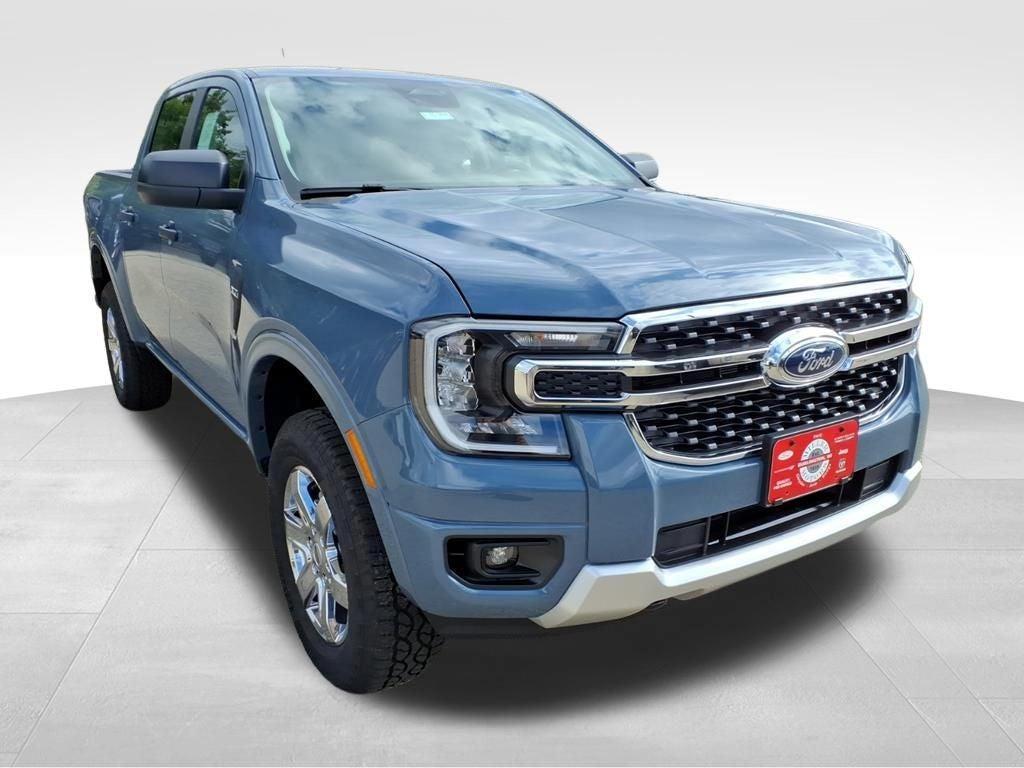 new 2025 Ford Ranger car, priced at $40,122