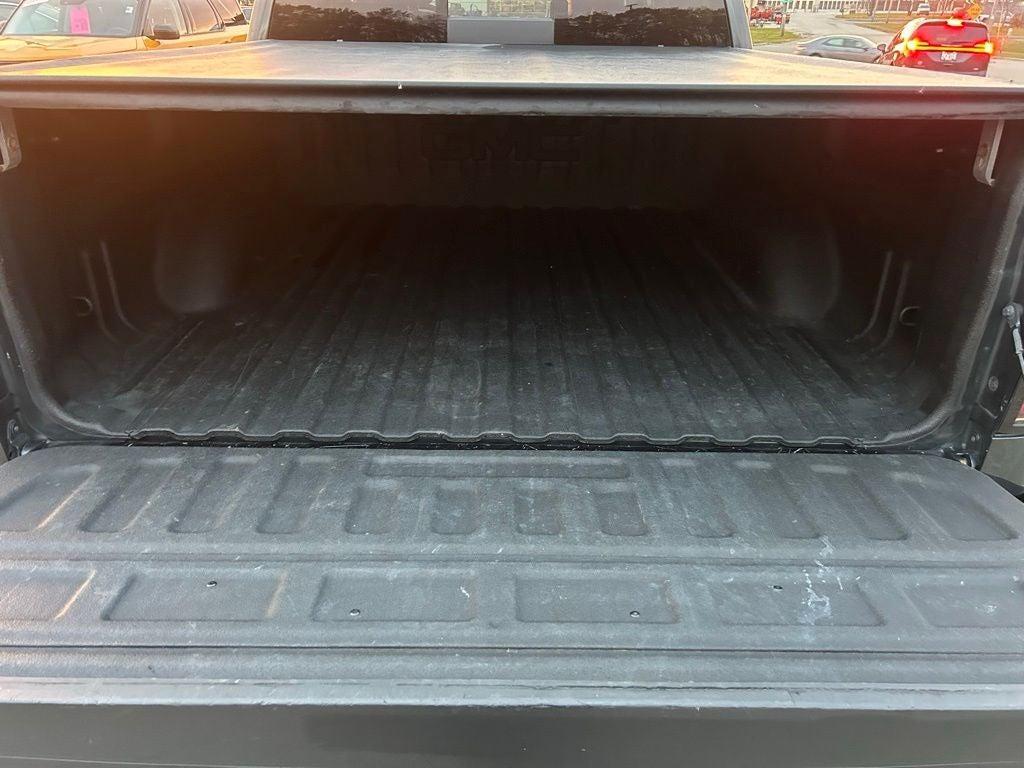 used 2018 GMC Sierra 1500 car, priced at $26,995