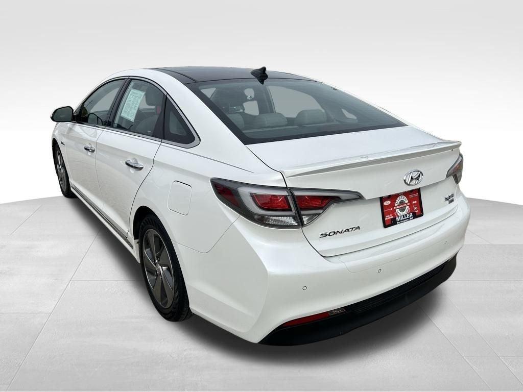 used 2016 Hyundai Sonata Hybrid car, priced at $9,650
