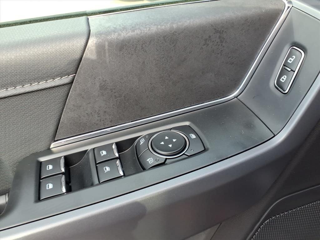 new 2025 Ford F-150 car, priced at $58,804