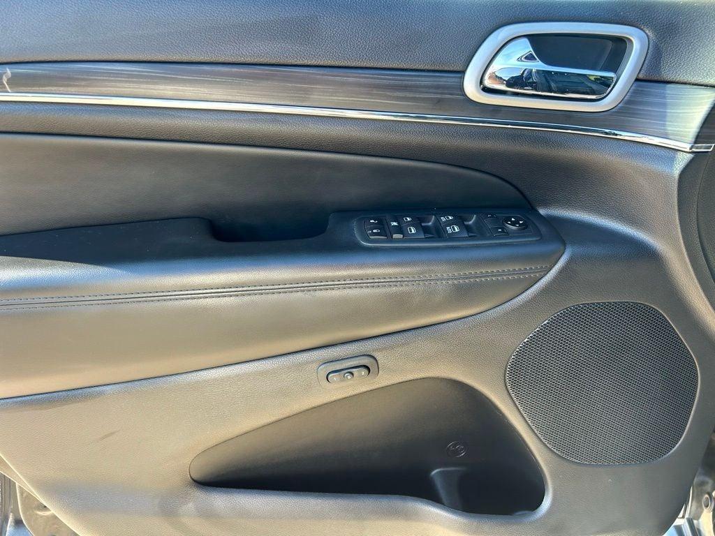 used 2020 Jeep Grand Cherokee car, priced at $23,985