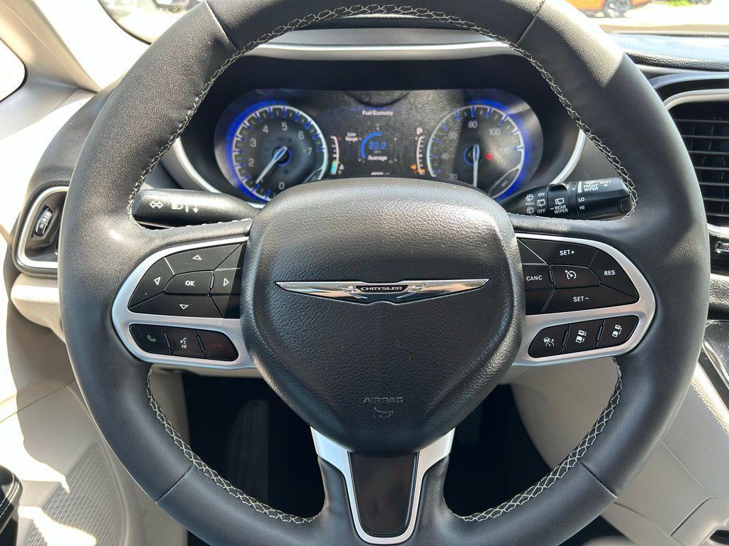 used 2024 Chrysler Pacifica car, priced at $30,455