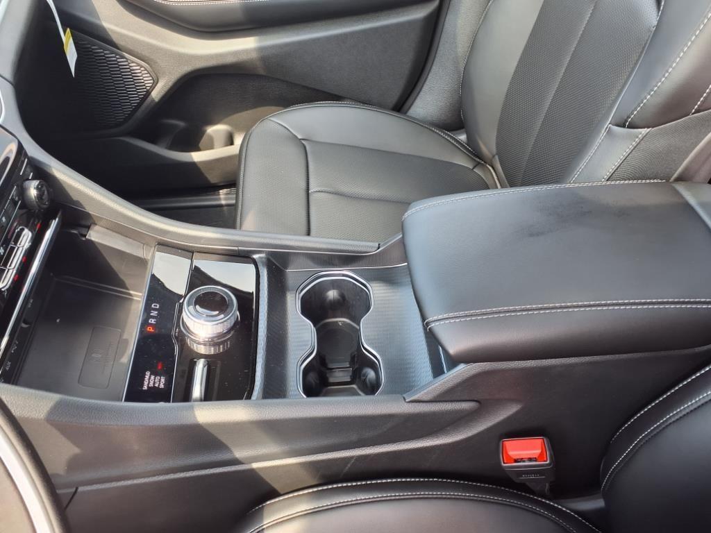 new 2025 Jeep Grand Cherokee L car, priced at $57,036