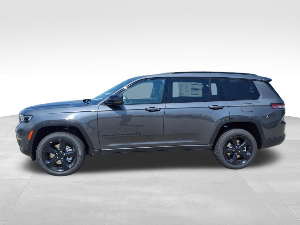 new 2025 Jeep Grand Cherokee L car, priced at $57,036