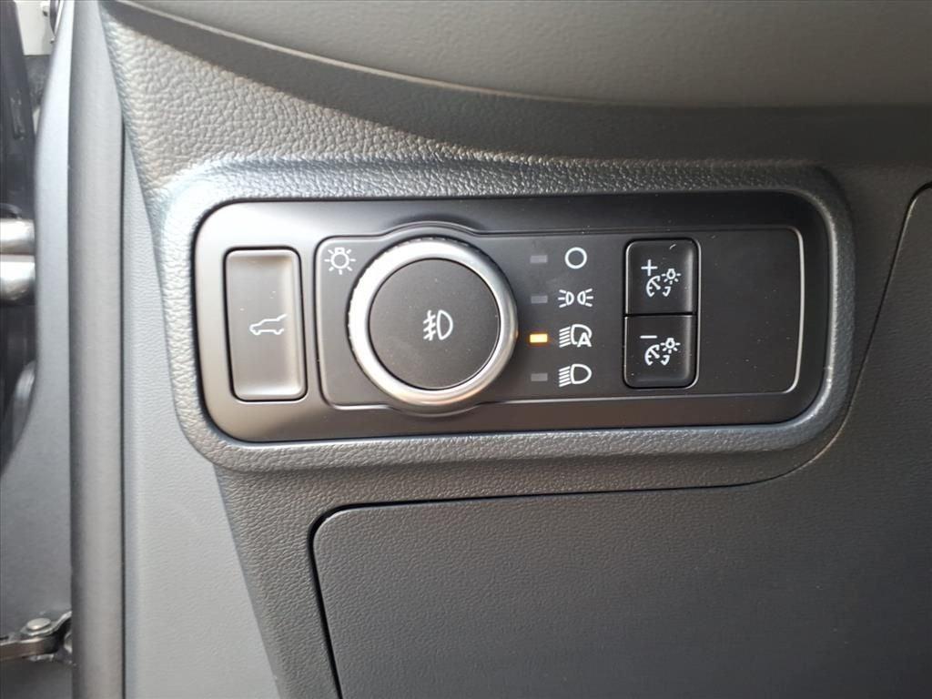 new 2025 Ford Explorer car, priced at $45,630