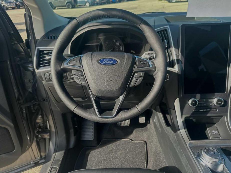 new 2024 Ford Edge car, priced at $41,392