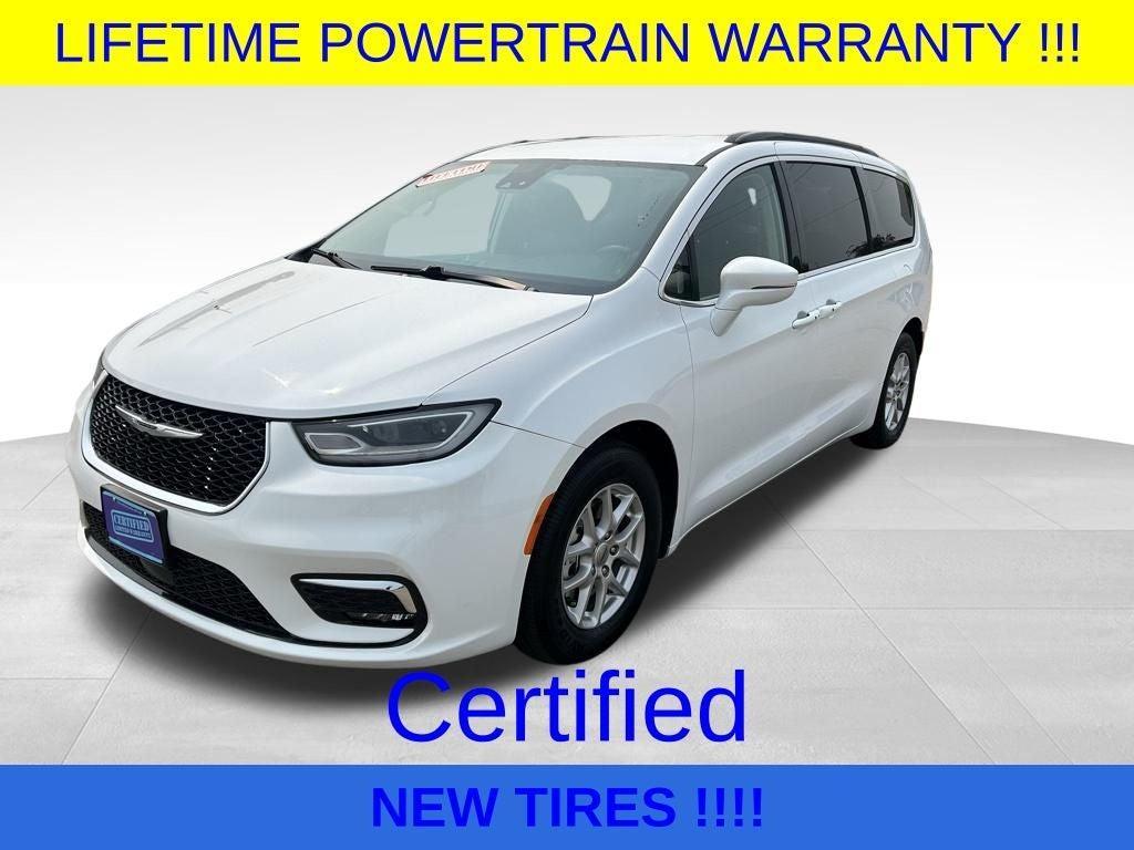 used 2022 Chrysler Pacifica car, priced at $23,435