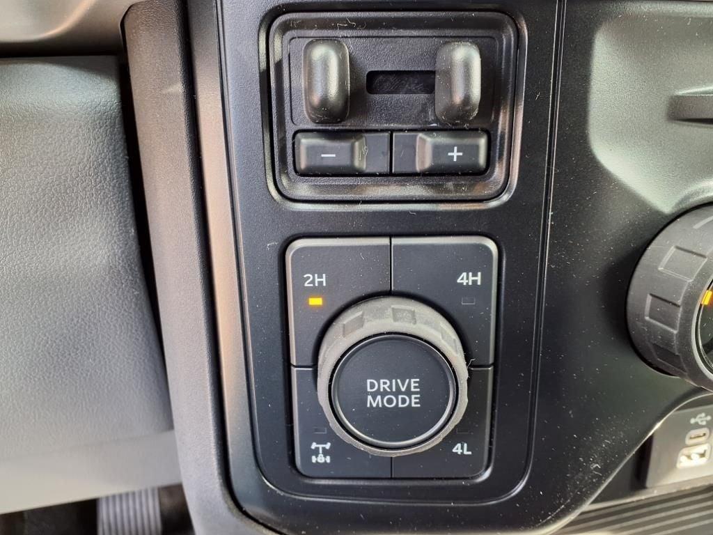 new 2025 Ford F-350 car, priced at $53,203
