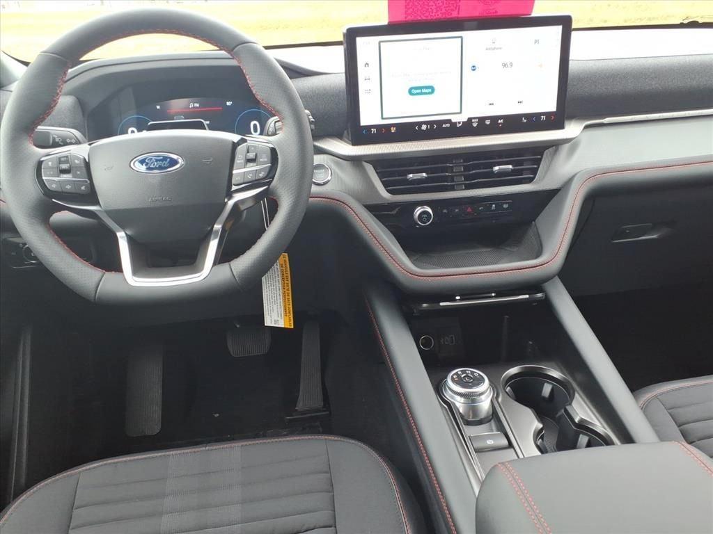 new 2025 Ford Explorer car, priced at $46,213