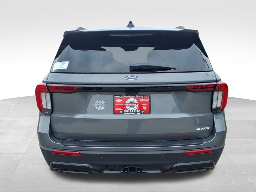 new 2025 Ford Explorer car, priced at $46,213