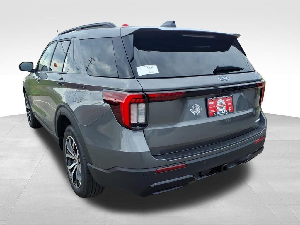 new 2025 Ford Explorer car, priced at $46,213