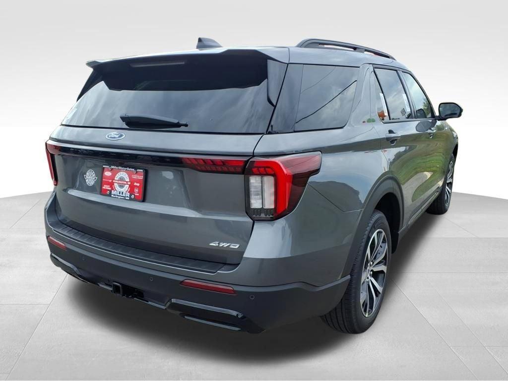 new 2025 Ford Explorer car, priced at $46,213