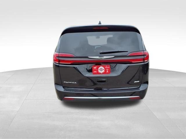 new 2025 Chrysler Pacifica car, priced at $46,193