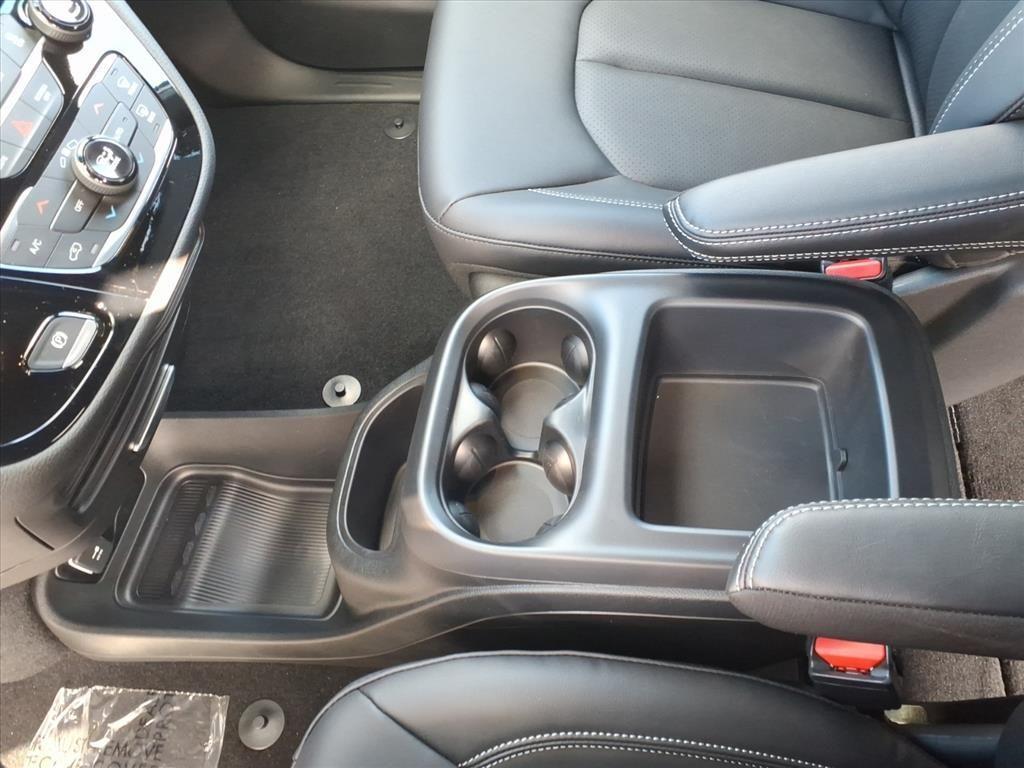 new 2026 Chrysler Pacifica car, priced at $46,401