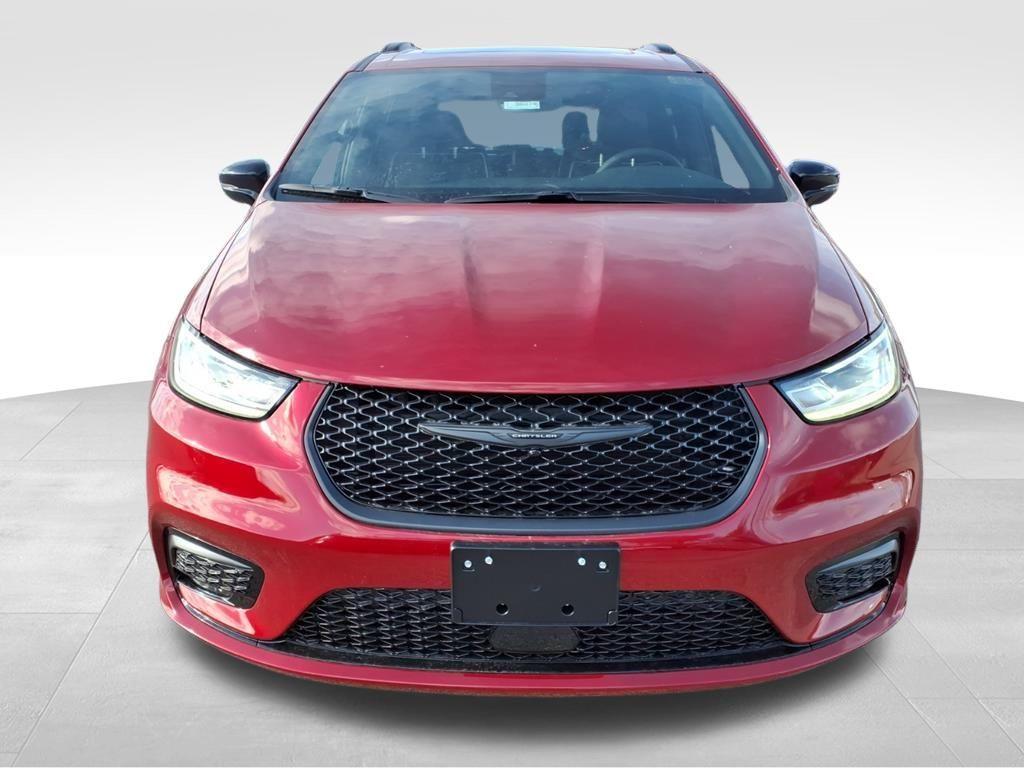 new 2026 Chrysler Pacifica car, priced at $52,700