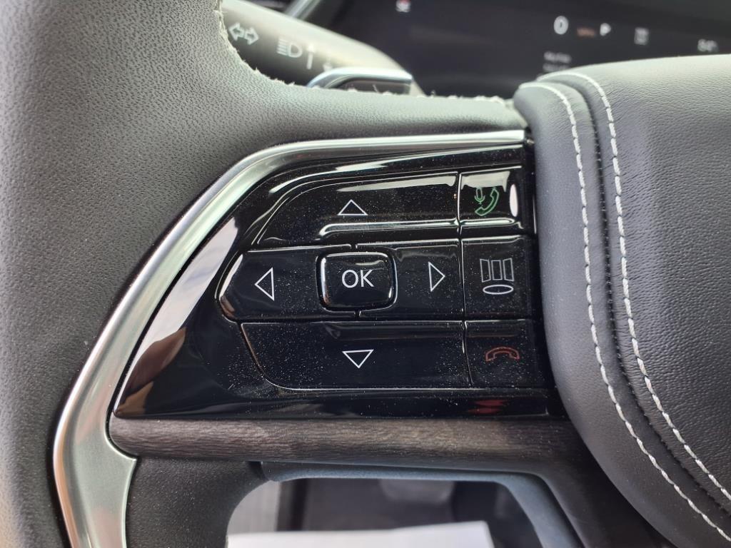 new 2025 Jeep Grand Cherokee L car, priced at $54,761