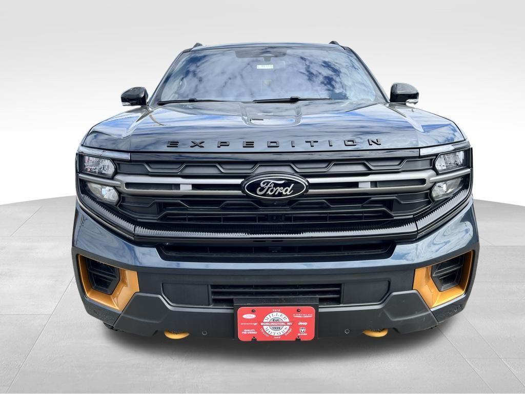 new 2025 Ford Expedition car, priced at $83,520