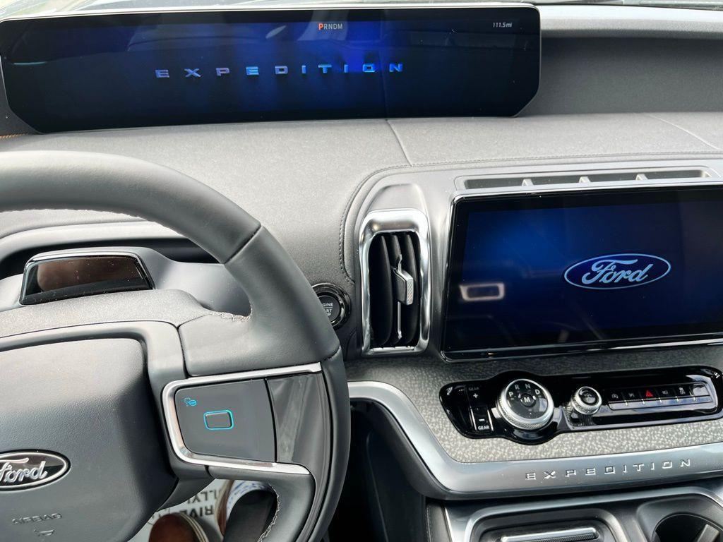 new 2025 Ford Expedition car, priced at $83,520
