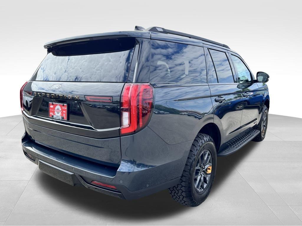 new 2025 Ford Expedition car, priced at $83,520