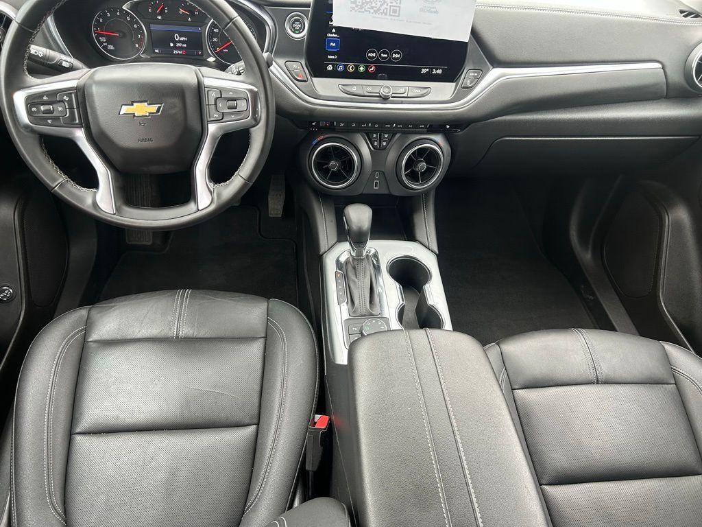 used 2024 Chevrolet Blazer car, priced at $33,995