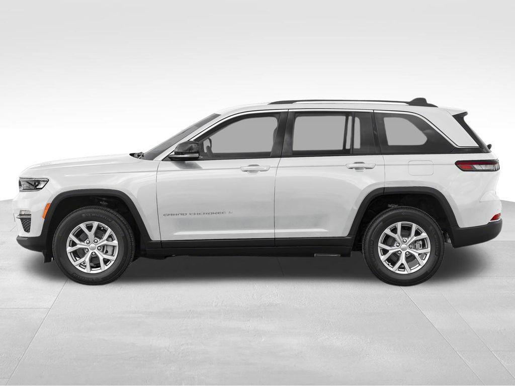 used 2023 Jeep Grand Cherokee car, priced at $29,950