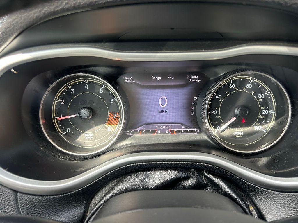 used 2014 Jeep Cherokee car, priced at $10,485
