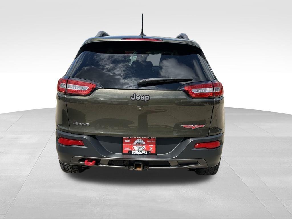 used 2014 Jeep Cherokee car, priced at $10,485