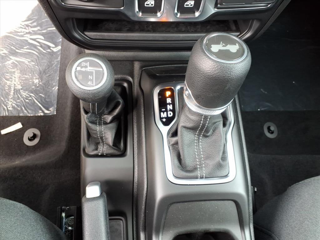 new 2026 Jeep Wrangler car, priced at $36,672