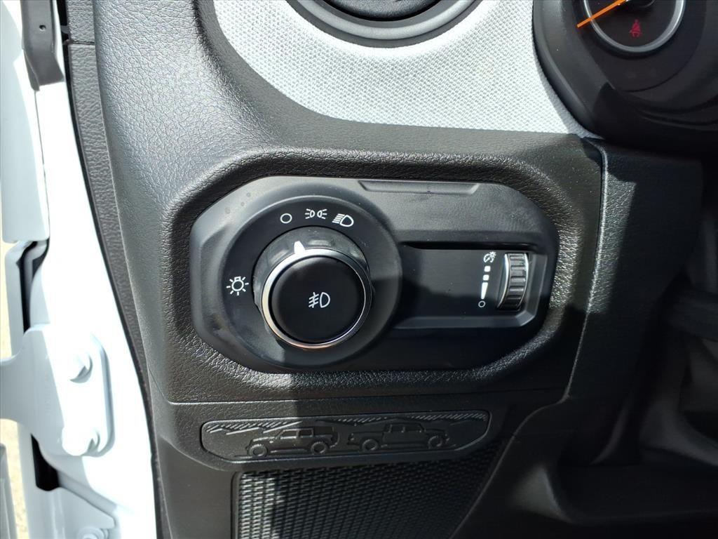 new 2026 Jeep Wrangler car, priced at $36,672