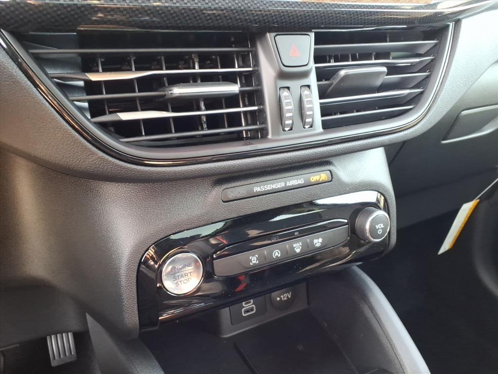 new 2025 Ford Escape car, priced at $30,517