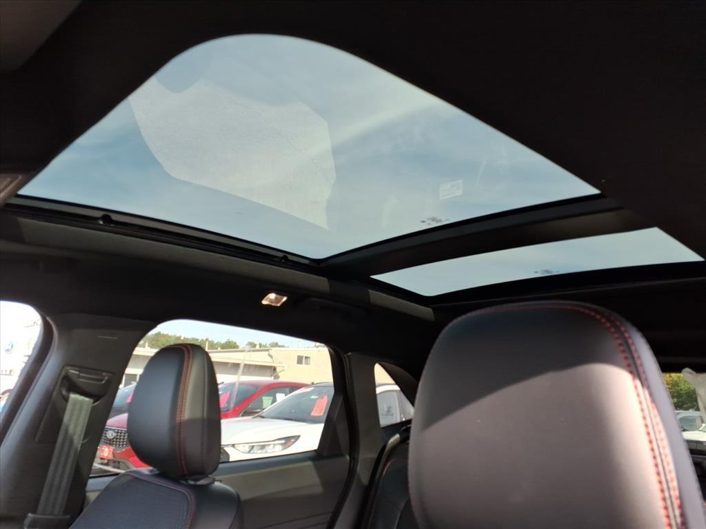 new 2025 Ford Escape car, priced at $30,517