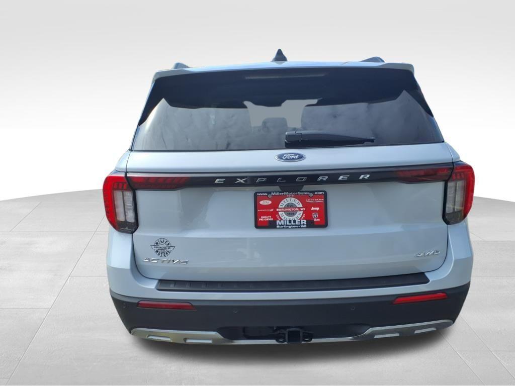 new 2025 Ford Explorer car, priced at $45,630