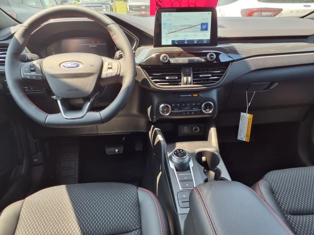 new 2025 Ford Escape car, priced at $29,898