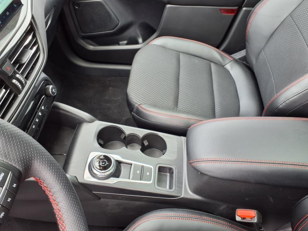 new 2025 Ford Escape car, priced at $35,615