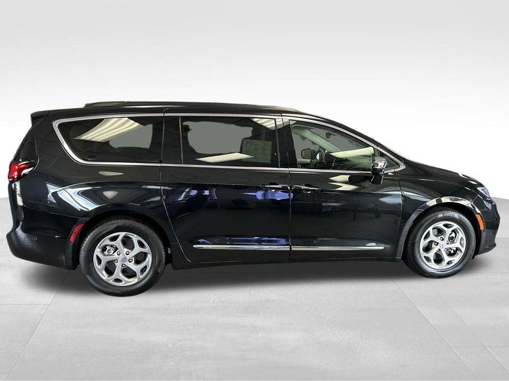 used 2023 Chrysler Pacifica car, priced at $39,990