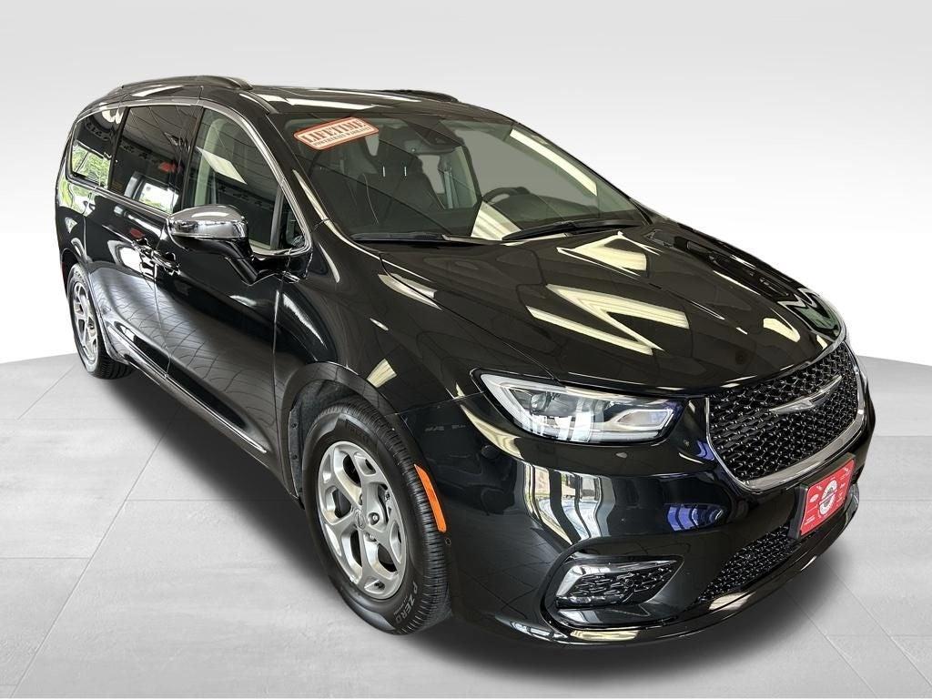 used 2023 Chrysler Pacifica car, priced at $42,795
