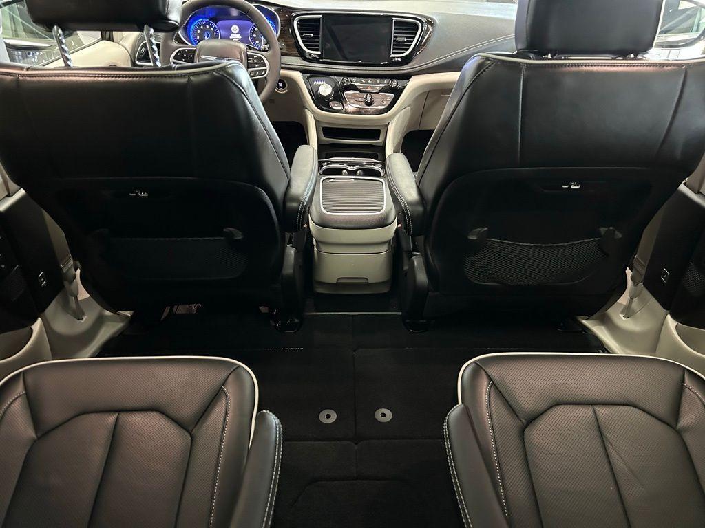 used 2023 Chrysler Pacifica car, priced at $43,495