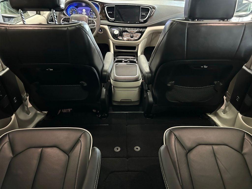 used 2023 Chrysler Pacifica car, priced at $39,990