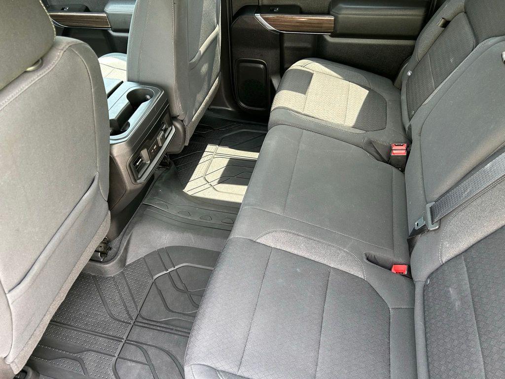 used 2021 Chevrolet Silverado 1500 car, priced at $42,429