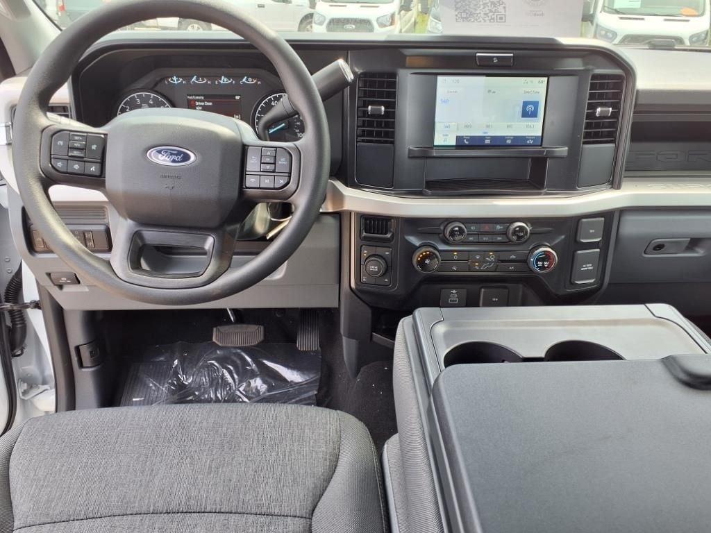 new 2025 Ford F-350 car, priced at $57,249