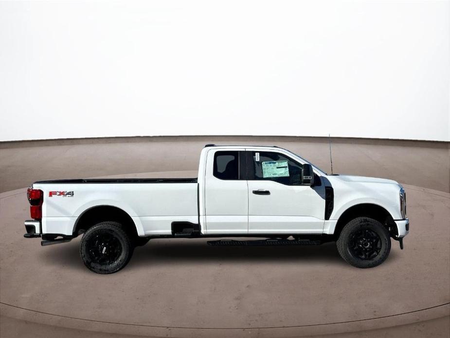 new 2024 Ford F-350 car, priced at $58,226