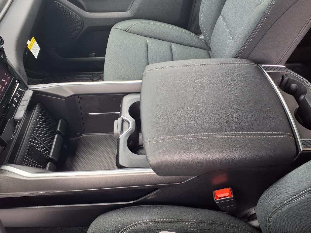 new 2025 Ram 1500 car, priced at $60,166
