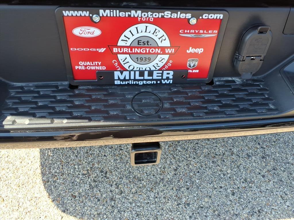 new 2025 Ram 1500 car, priced at $52,046