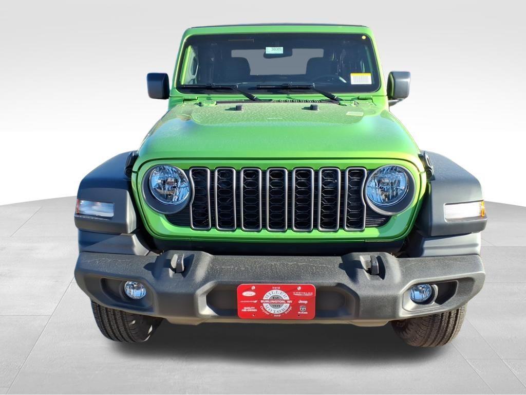 new 2026 Jeep Wrangler car, priced at $37,167