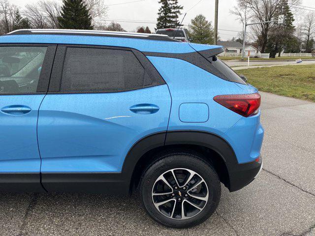 new 2025 Chevrolet TrailBlazer car, priced at $29,030