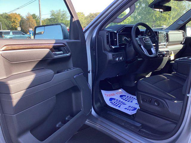new 2026 GMC Sierra 1500 car, priced at $53,357