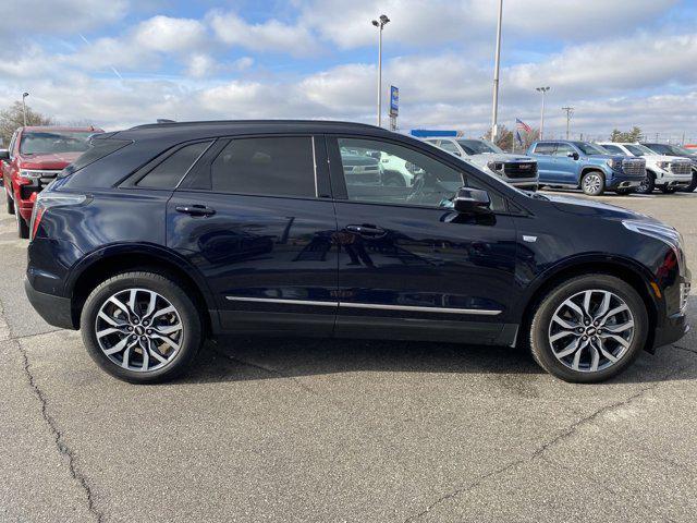 used 2021 Cadillac XT5 car, priced at $32,000