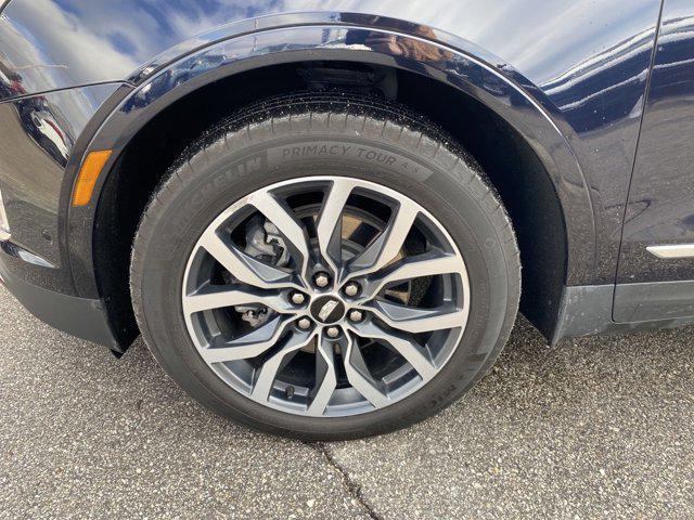 used 2021 Cadillac XT5 car, priced at $32,000