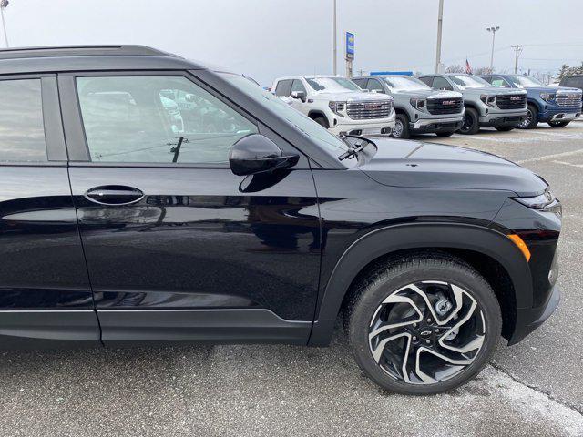 new 2025 Chevrolet TrailBlazer car, priced at $32,420